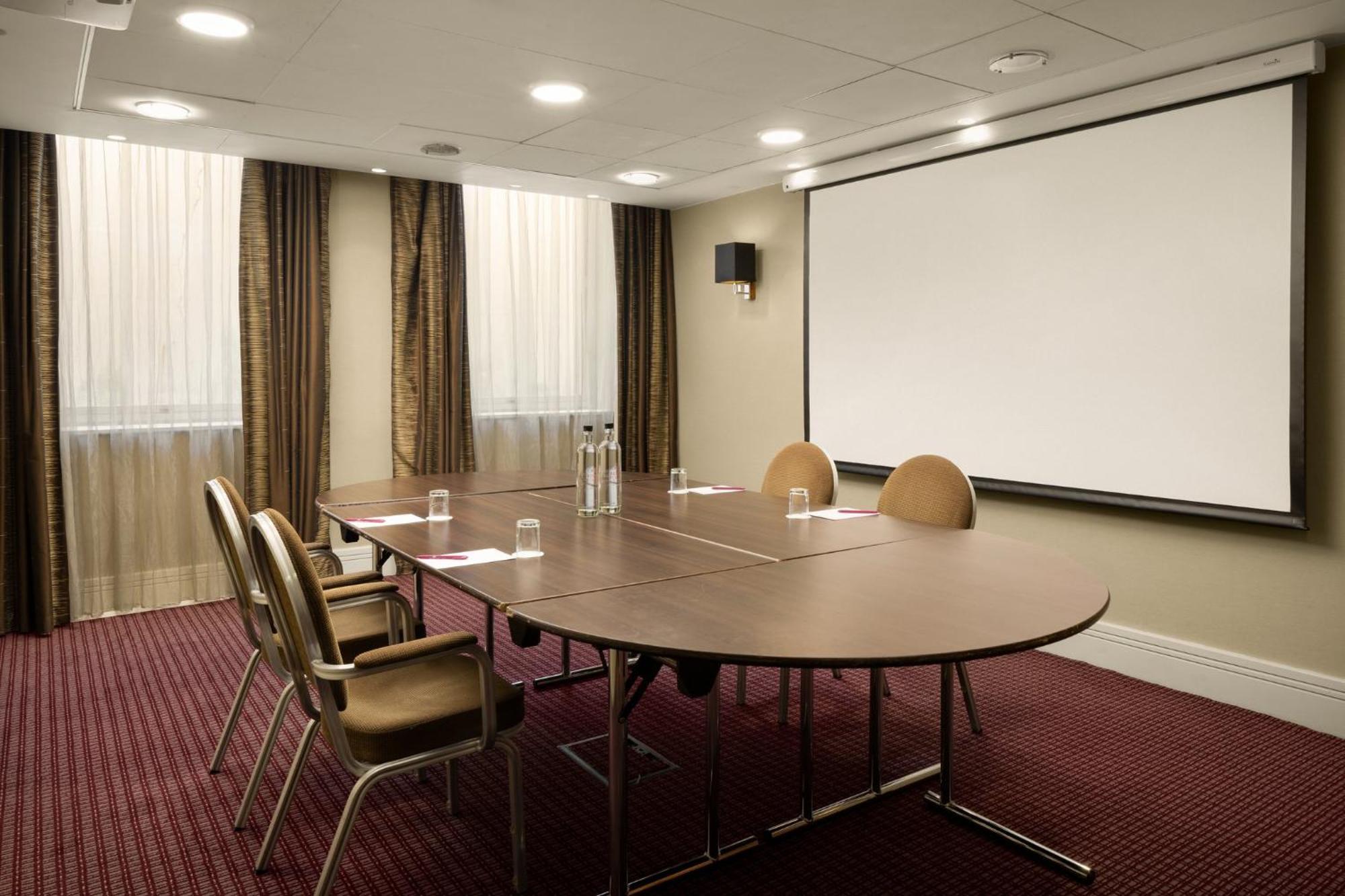 Crowne Plaza London By Ihg Отель 4*