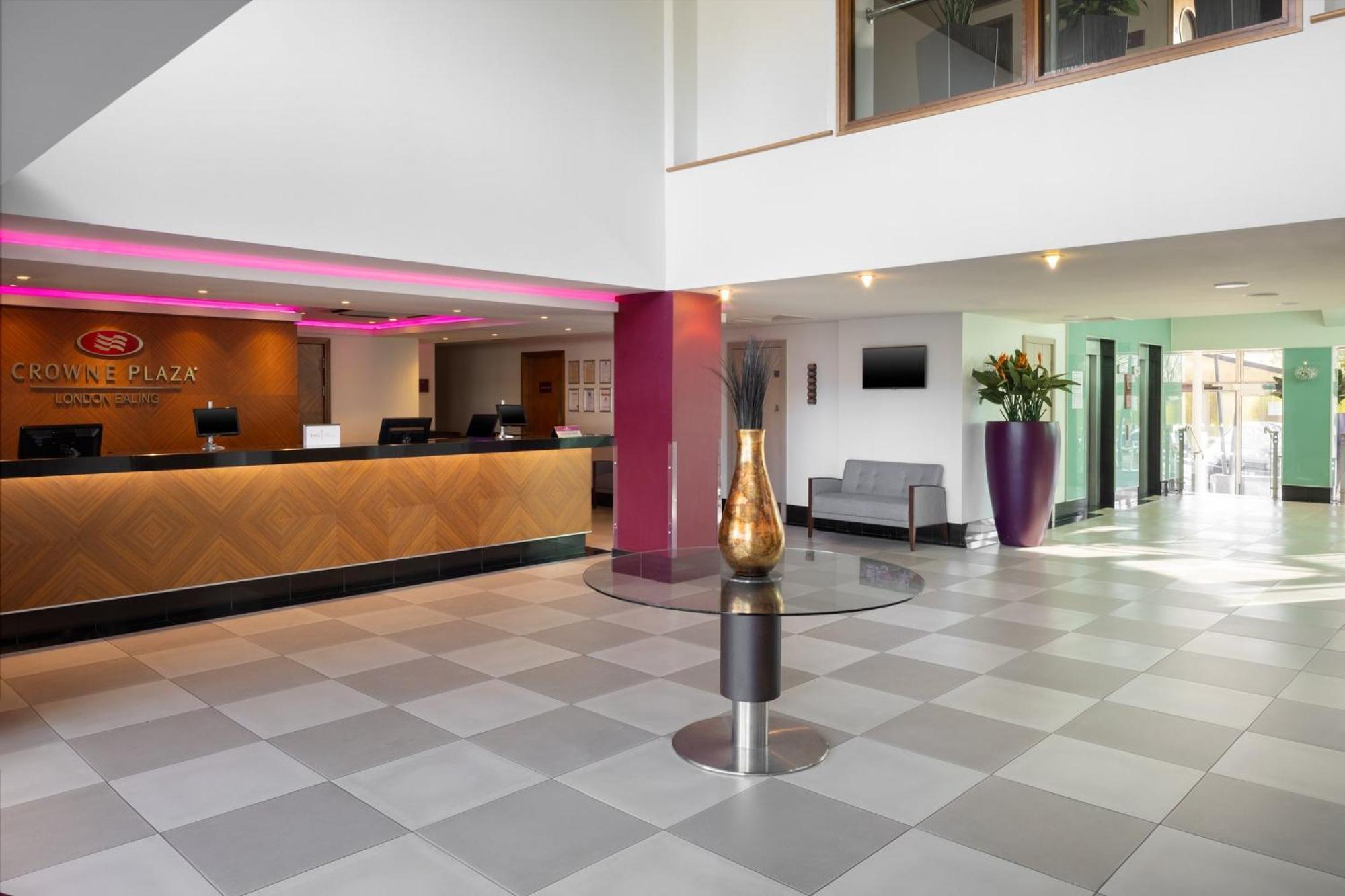 Crowne Plaza London By Ihg Ealing