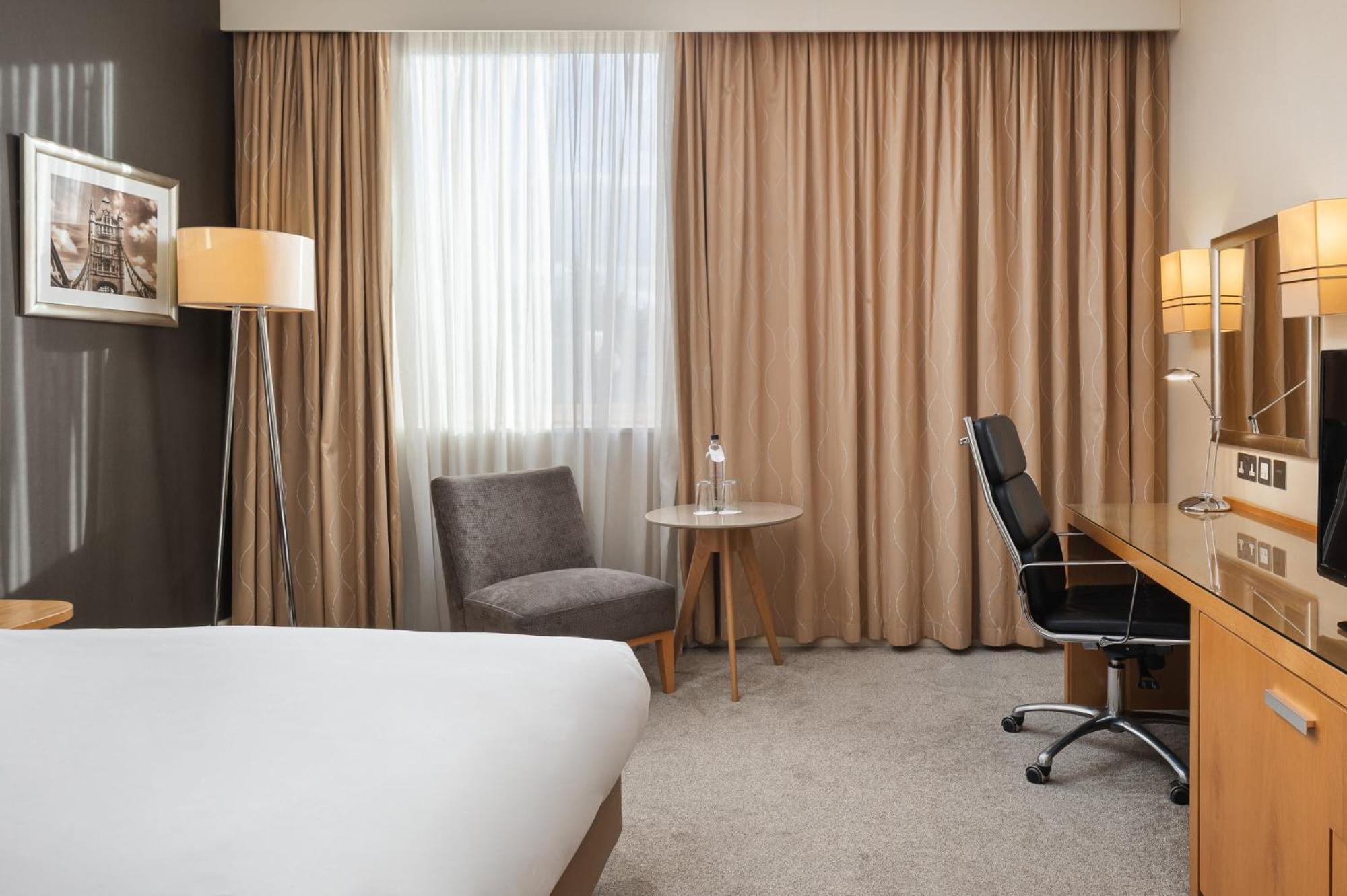 Crowne Plaza London By Ihg 4*