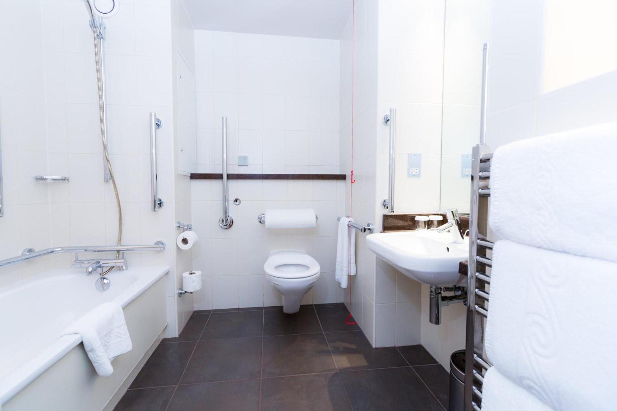 Crowne Plaza London By Ihg Hotel 4*