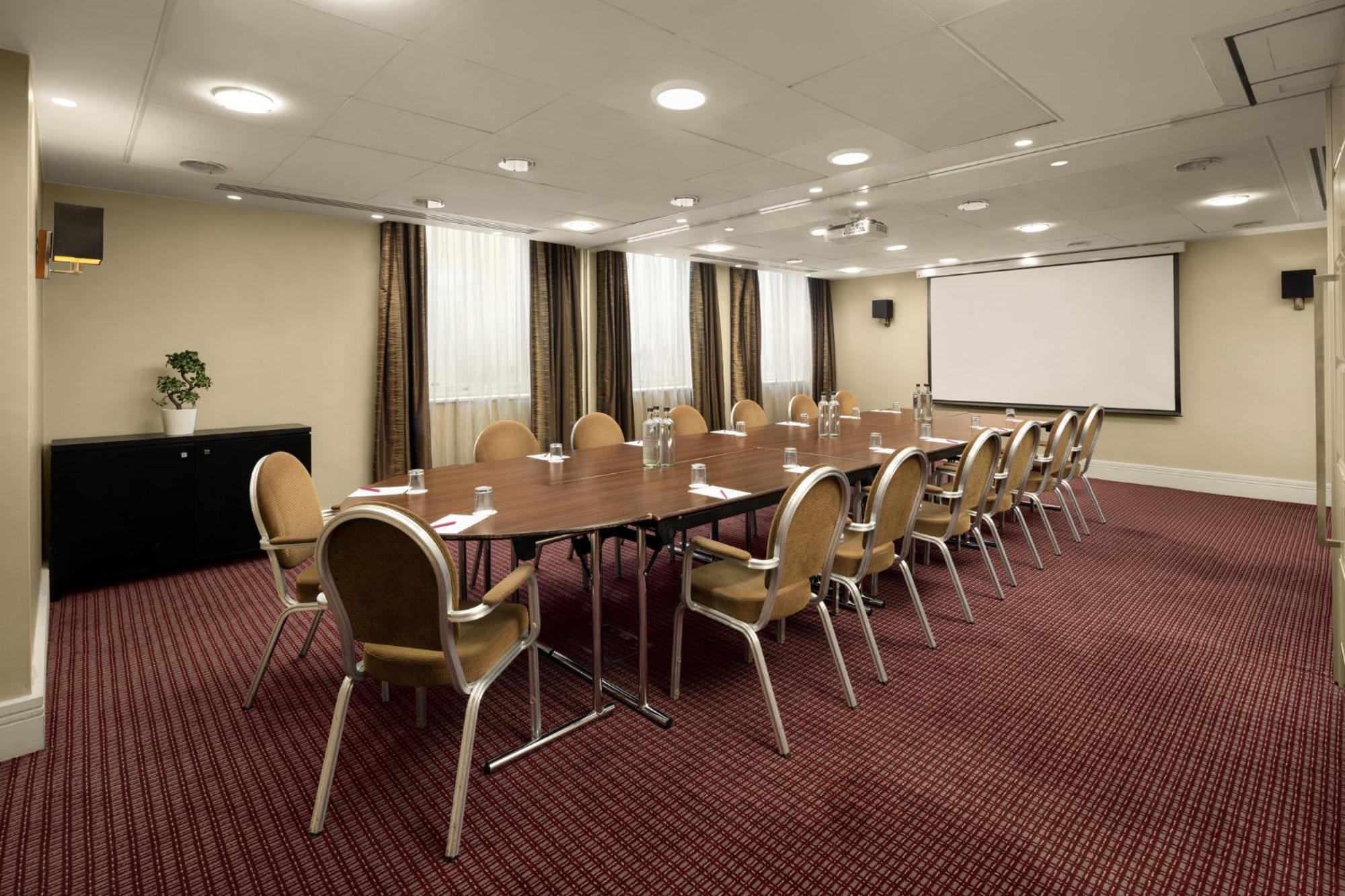 Hotel Crowne Plaza London By Ihg