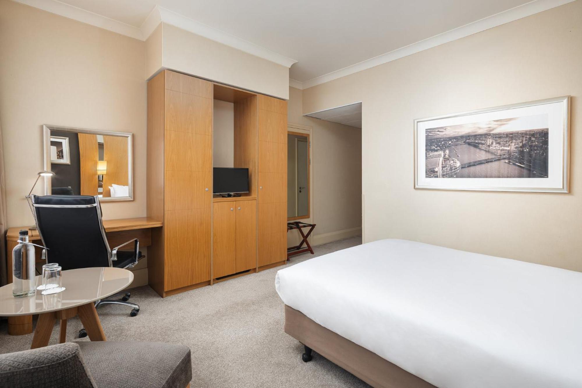 Crowne Plaza London By Ihg Hotel